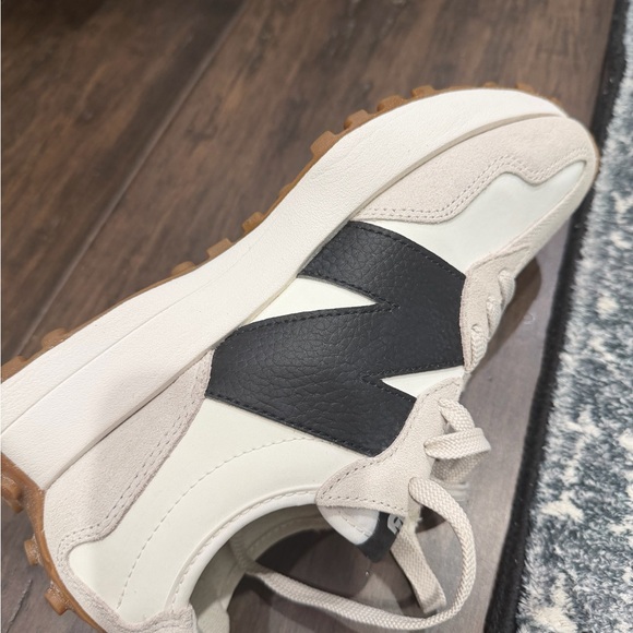 Womens New Balance 327 Athletic Shoe - Moonbeam / Black - Picture 10 of 12